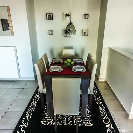 Comfort Luxury Maisonette Apartment