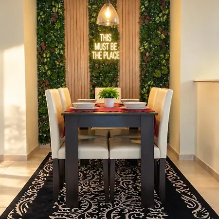 Comfort Luxury Maisonette Апартамент